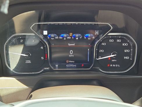 Used 2022 GMC Sierra 3500 Denali AWD/4WD image 27