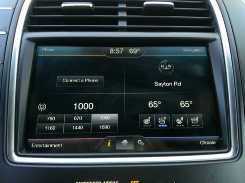 Used 2016 Lincoln MKX Reserve w/ Cargo Utility Package image 22