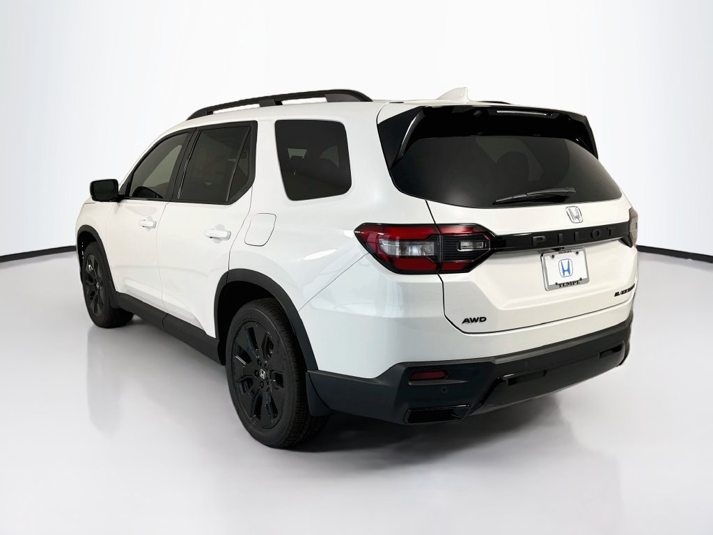 New 2026 Honda Pilot Black Edition image 7