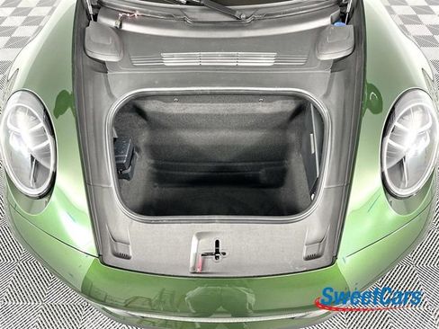 Used 2026 Porsche 911 Carrera image 41