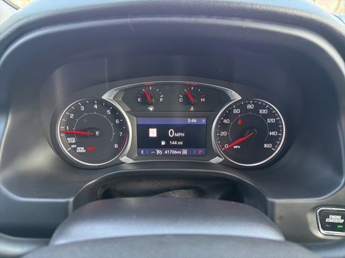 Used 2021 GMC Acadia SLT w/ Elevation Edition image 14