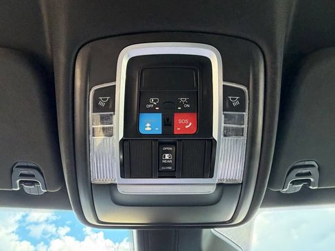 Certified 2026 RAM 1500 Laramie AWD/4WD image 33