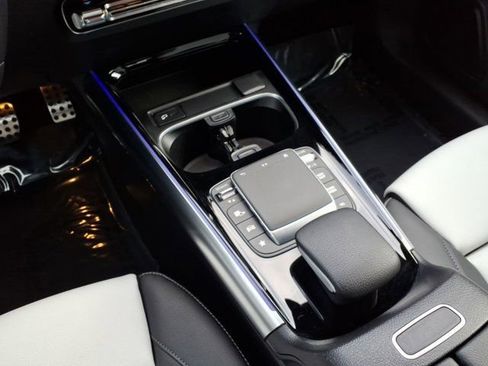 Used 2023 Mercedes-Benz GLA 250 image 7