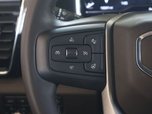 Used 2024 GMC Sierra 3500 Denali w/ Denali Reserve Package AWD/4WD image 18