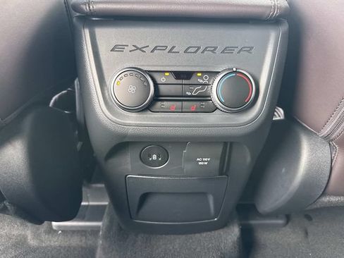 New 2026 Ford Explorer Platinum RWD image 18