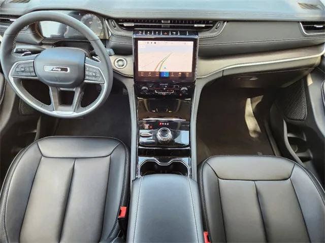 Certified 2023 Jeep Grand Cherokee Limited AWD/4WD image 25