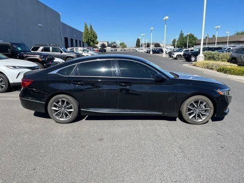 Used 2022 Honda Accord EX-L image 3