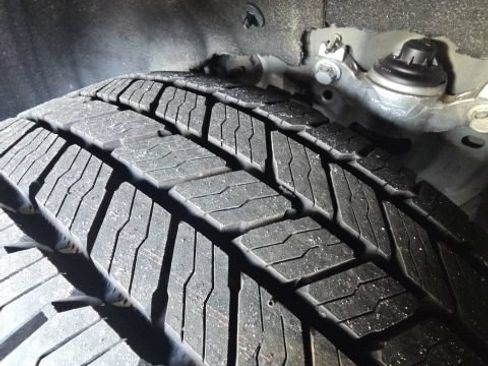 Used 2021 Ford Explorer Limited w/ Equipment Group 301A RWD image 12