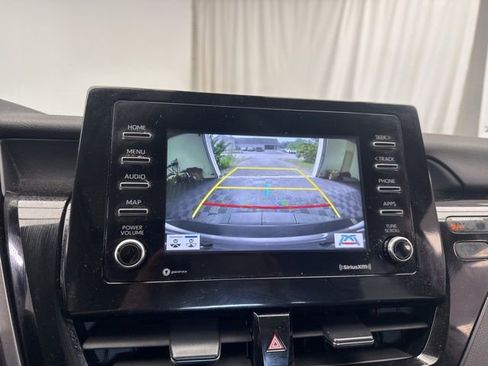 Used 2023 Toyota Camry SE image 25