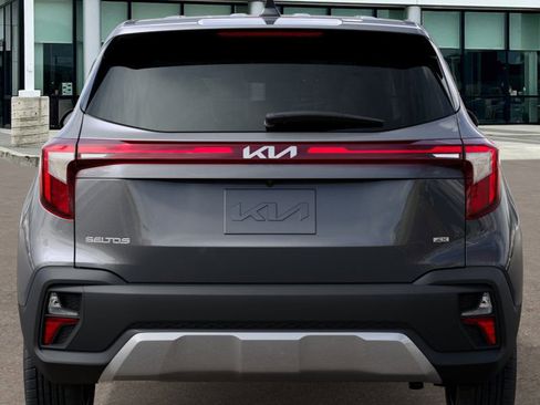 New 2026 Kia Seltos LX image 14
