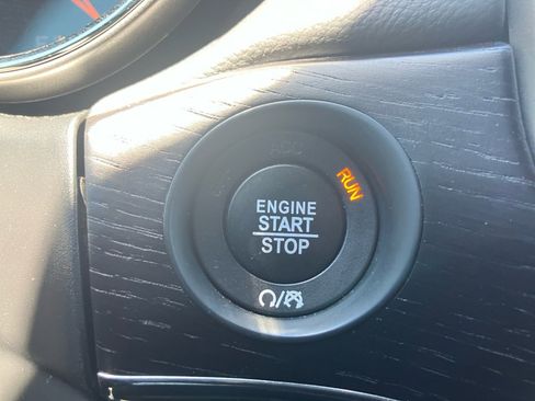 Used 2018 Jeep Grand Cherokee High Altitude AWD/4WD image 24
