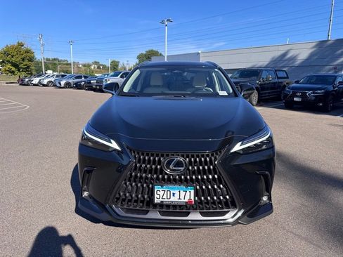 Used 2025 Lexus NX 350h AWD w/ Accessory Package (2T) image 2