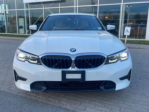 Used 2021 BMW 330i xDrive Sedan w/ Driving Assistance Package AWD/4WD image 2