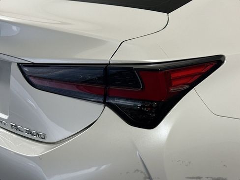 Used 2019 Lexus RC 300 AWD w/ Premium Package image 32