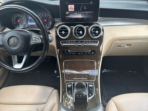 Used 2016 Mercedes-Benz GLC 300 4MATIC image 21
