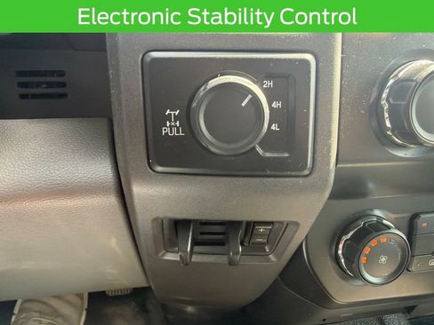 Used 2020 Ford F350 XL w/ STX Appearance Package AWD/4WD image 18