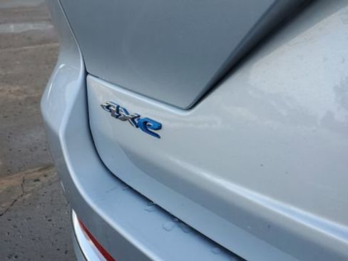 Used 2022 Jeep Grand Cherokee Overland w/ Advanced Protech Group III image 33