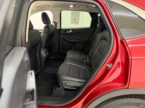 Used 2021 Ford Escape SEL AWD/4WD image 16