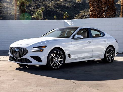 Used 2026 Genesis G70 2.5T Prestige RWD image 6