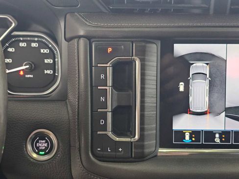 Used 2021 GMC Yukon XL Denali w/ Denali Ultimate Package image 31