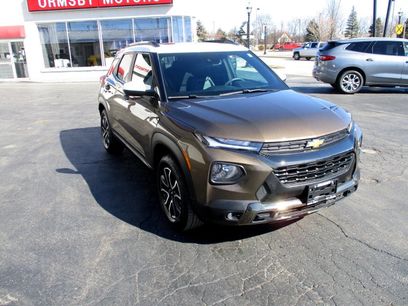 Used 2021 Chevrolet TrailBlazer ACTIV w/ Sun and Liftgate Package