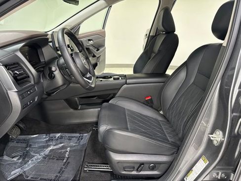 Used 2023 Nissan Rogue Platinum w/ Platinum Premium Package AWD/4WD image 15