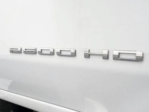 Used 2021 GMC Sierra 2500 SLT w/ SLT Premium Package AWD/4WD image 10