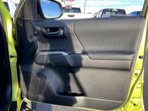 Used 2023 Toyota Tacoma SR5 image 19