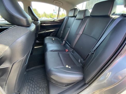 Certified 2025 Toyota Camry XLE FWD image 21