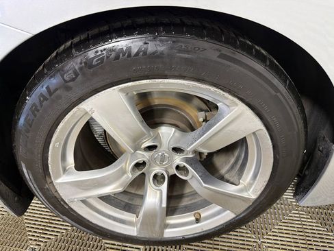 Used 2009 Nissan 370Z Touring w/ Aerodynamics Pkg image 15