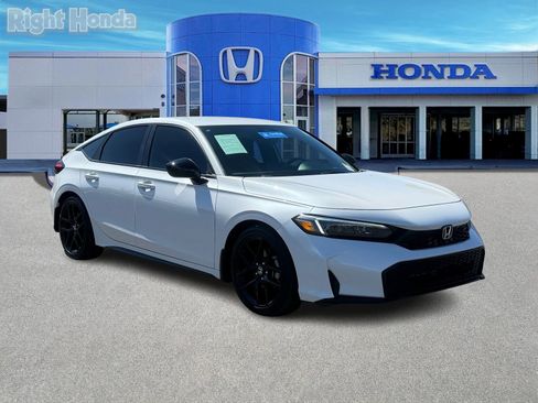 Used 2025 Honda Civic Sport image 10