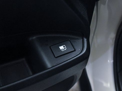 Used 2017 Honda Ridgeline RTL image 16