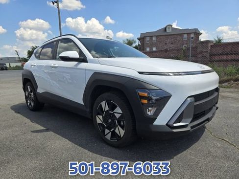 Used 2025 Hyundai Kona SEL FWD image 7