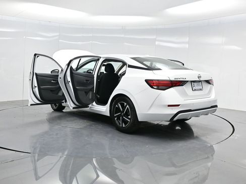 Used 2024 Nissan Sentra SV image 45