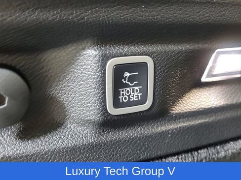 Used 2021 Jeep Grand Cherokee L Summit image 13