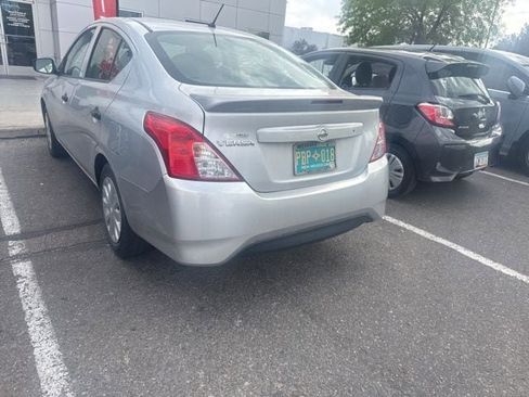 Used 2017 Nissan Versa S Plus image 21