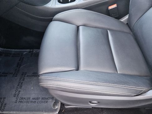 Used 2019 Mercedes-Benz CLA 250 4MATIC image 25