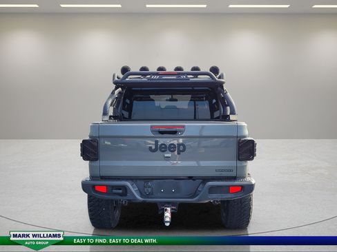 Used 2021 Jeep Gladiator Sport AWD/4WD image 5