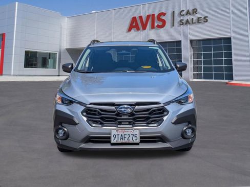 Used 2025 Subaru Crosstrek 2.0i Premium AWD/4WD image 2