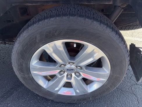 Used 2016 Ford F150 Platinum w/ Max Trailer Tow Package image 32