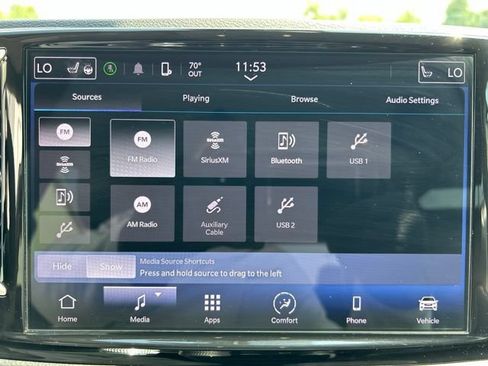 Used 2024 Chrysler Pacifica Touring-L FWD image 23