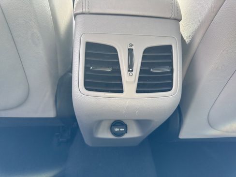 Used 2016 Hyundai Sonata Plug-In Hybrid image 38