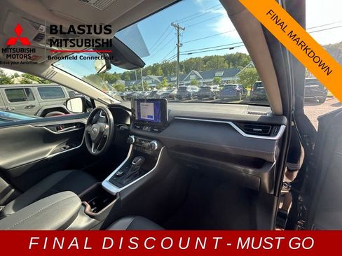 Used 2023 Toyota RAV4 Limited image 49