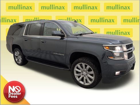 Used 2020 Chevrolet Suburban LT image 1