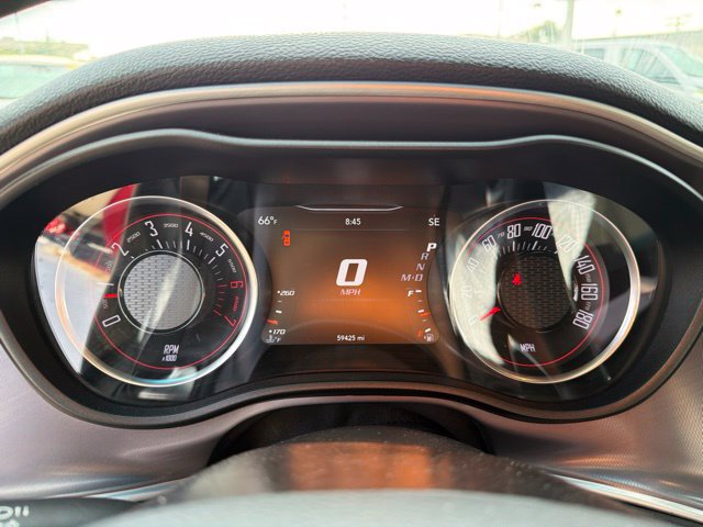 Used 2022 Dodge Challenger R/T Scat Pack w/ Driver Convenience Group RWD image 9