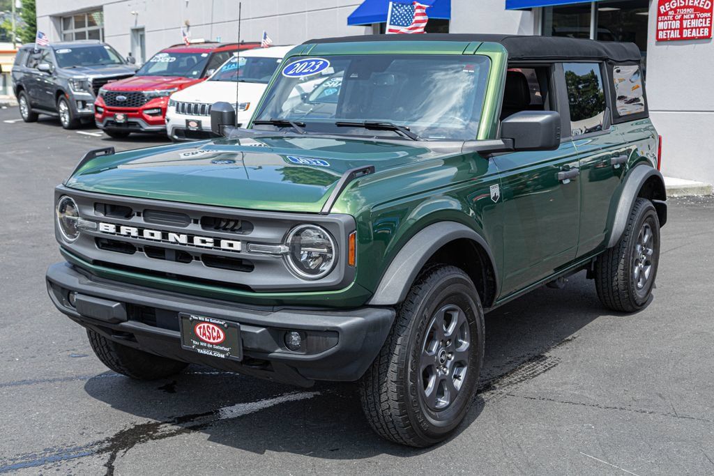 Used 2023 Ford Bronco Big Bend AWD/4WD image 2