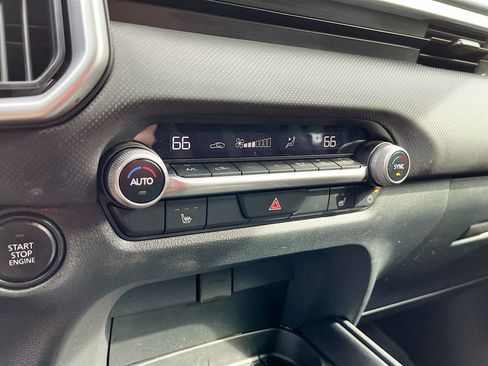 Used 2025 MAZDA CX-50 AWD 2.5 S w/ Weather Package image 15