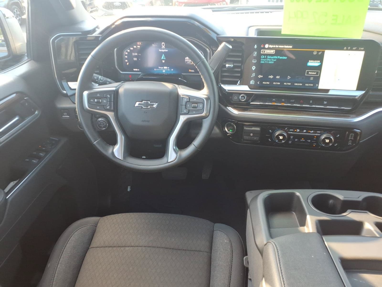 Used 2026 Chevrolet Silverado 1500 RST AWD/4WD image 9