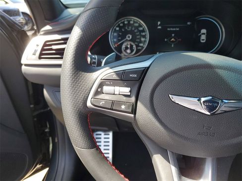 Used 2023 Genesis G70 3.3T w/ Sport Prestige Package image 25