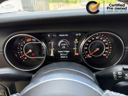Certified 2022 Jeep Wrangler Unlimited Sahara AWD/4WD image 47